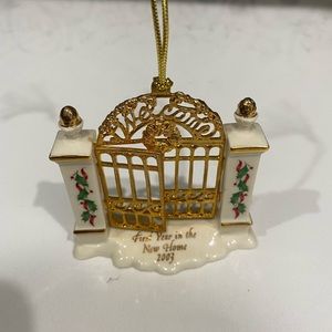 Lenox 2003 First Year in New Home Christmas Ornament